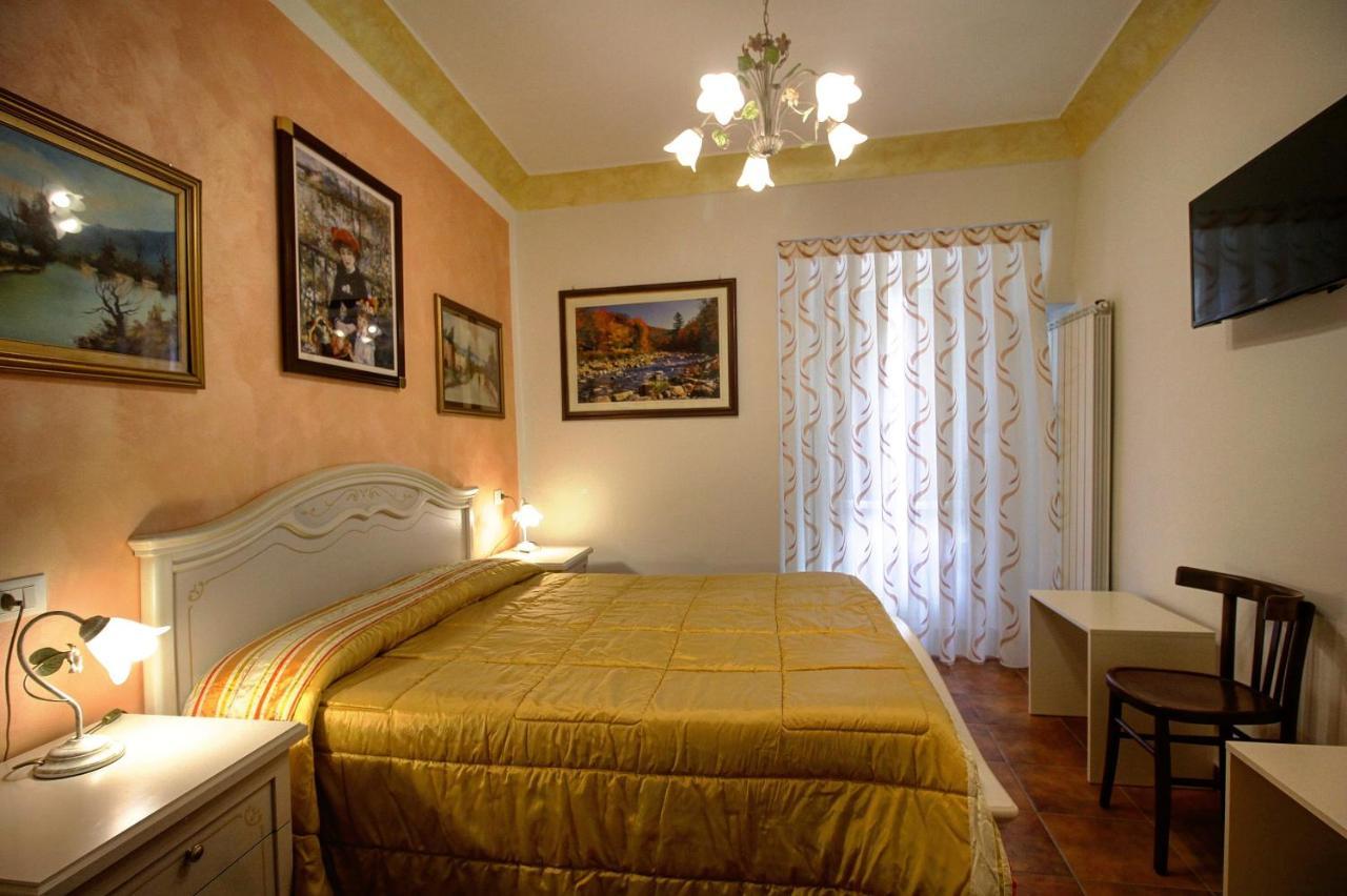 B&B In Centro A Pacentro Extérieur photo
